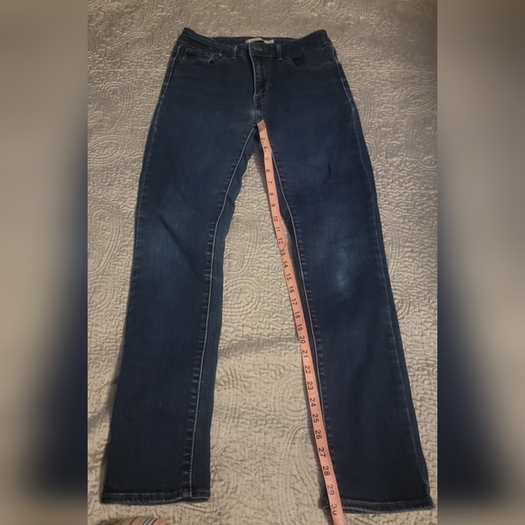 Levi straight leg jeans - Picture 3 of 7